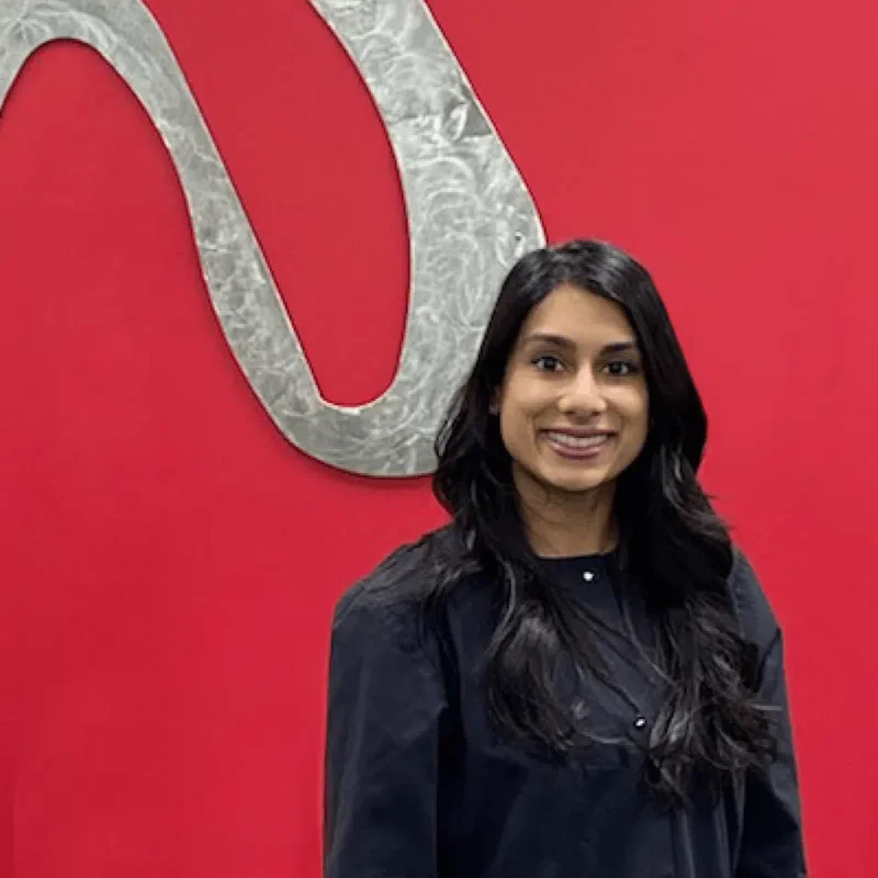 Dr. Priya Associate Dentist